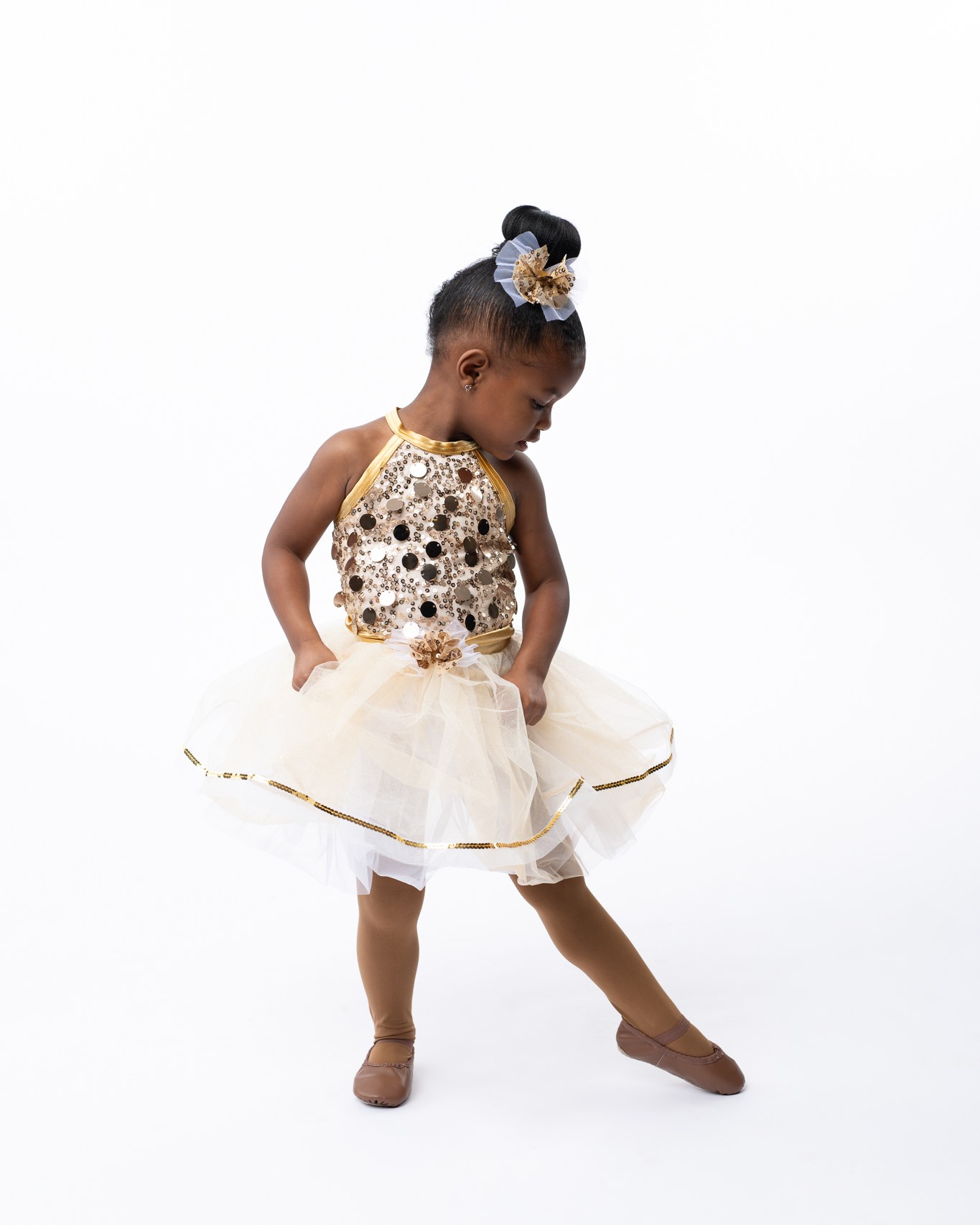 Pre-ballet class at Lejeune Dance Company
